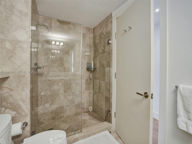 3201 NE 183rd Street 301, Aventura, FL 33160