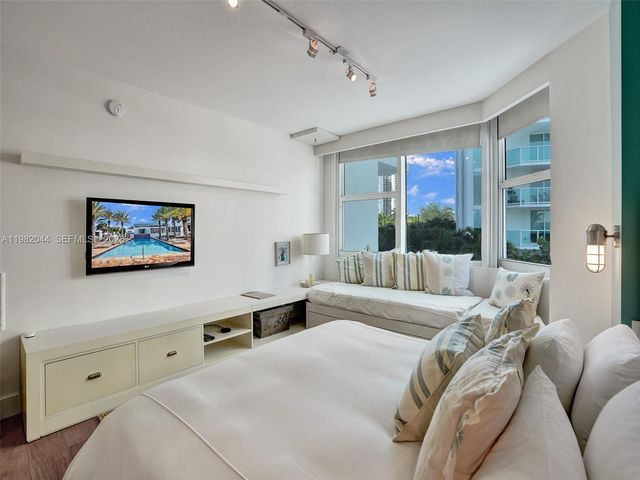 3201 NE 183rd Street 301, Aventura, FL 33160