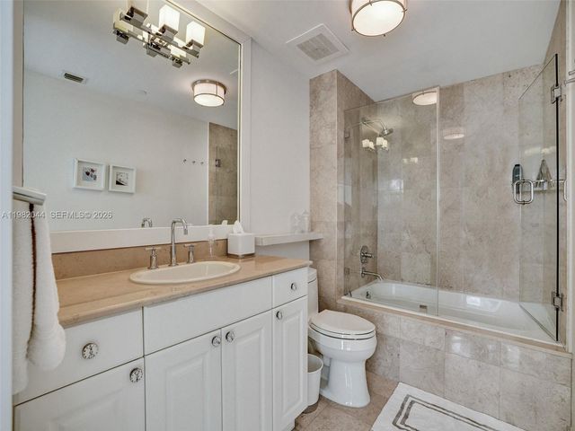 3201 NE 183rd Street 301, Aventura, FL 33160
