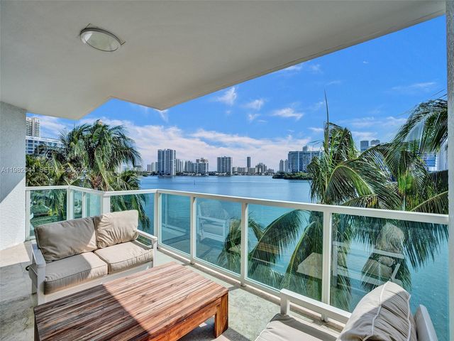 3201 NE 183rd Street 301, Aventura, FL 33160