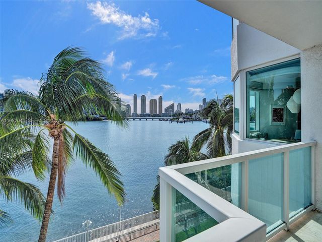 3201 NE 183rd Street 301, Aventura, FL 33160