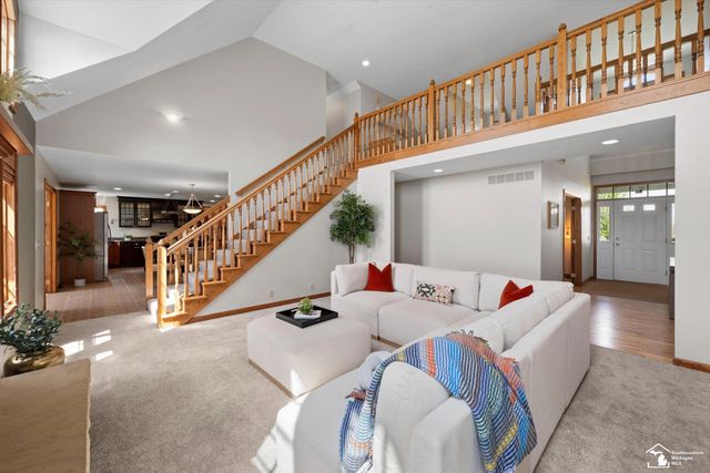 8911 Schroeder Road, Riga, MI 49276