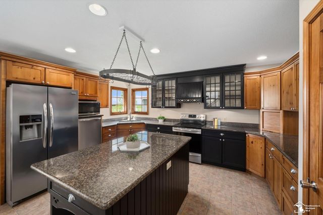 8911 Schroeder Road, Riga, MI 49276