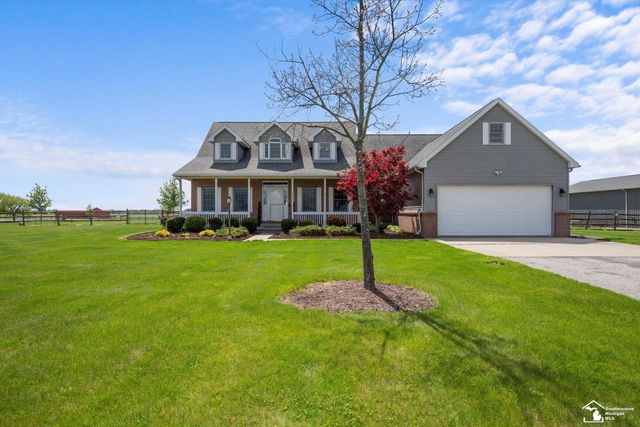8911 Schroeder Road, Riga, MI 49276