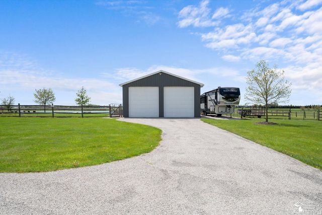 8911 Schroeder Road, Riga, MI 49276