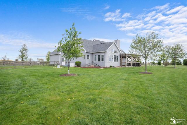 8911 Schroeder Road, Riga, MI 49276