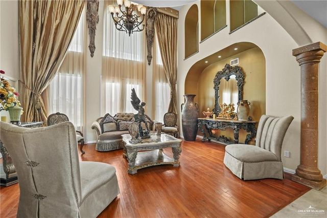 2809 Santa Laura Street, Mission, TX 78572