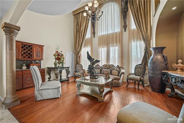 2809 Santa Laura Street, Mission, TX 78572