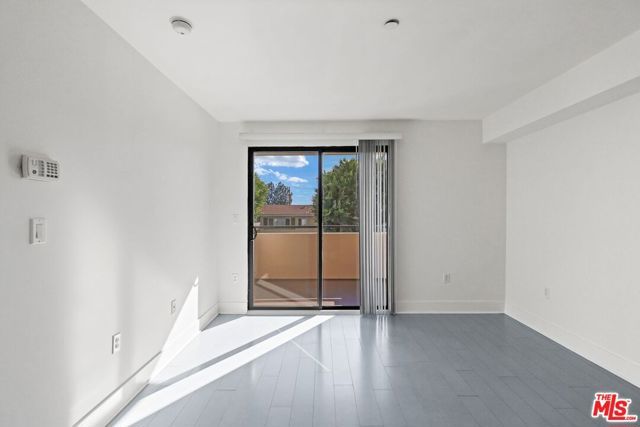 1518 Federal 208, Los Angeles, CA 90025