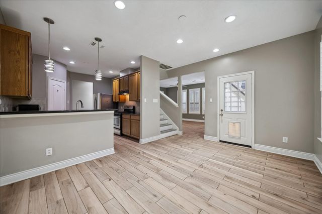 7403 Hollister Ridge, Houston, TX 77040