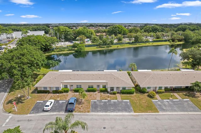 8757 Bella Vista Drive 34, Boca Raton, FL 33433