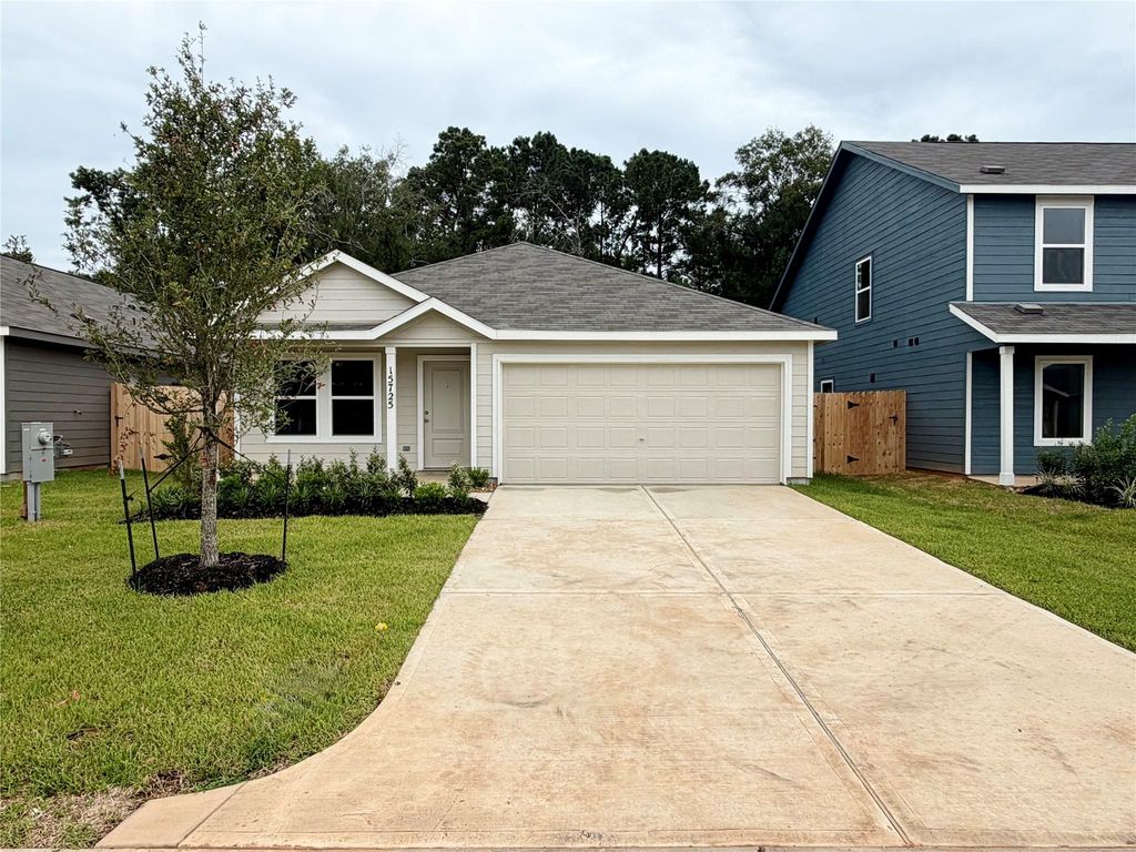 15744 Plum Brook Drive, Conroe, TX 77303