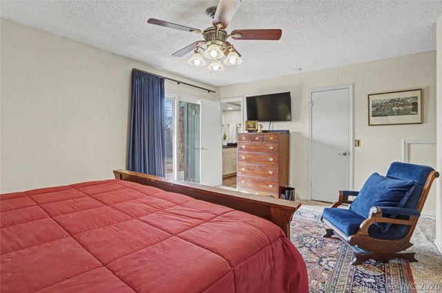 7358 E 76th Street S, Tulsa, OK 74136