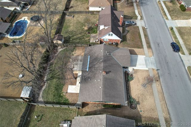 7358 E 76th Street S, Tulsa, OK 74136