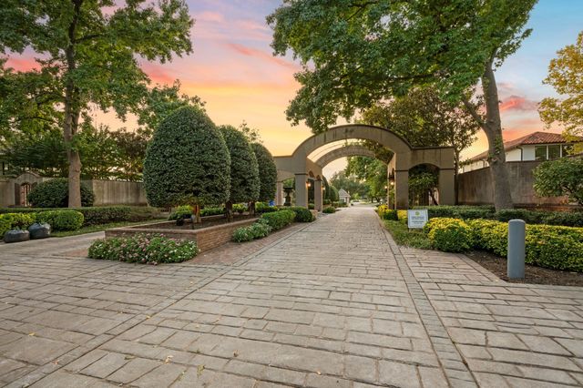 5701 Morlaix Court, Colleyville, TX 76034