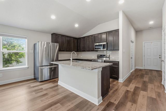 3011 American DR, Lago Vista, TX 78645