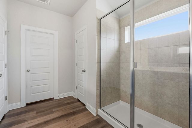 3011 American DR, Lago Vista, TX 78645