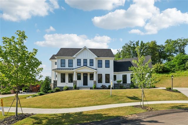 205 Carry Back Ct., Cranberry Twp, PA 16066