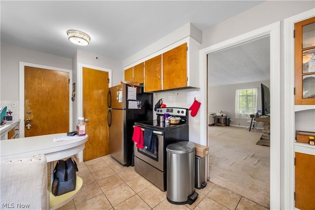 19658 Hilliard Boulevard, Rocky River, OH 44116