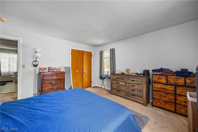 19658 Hilliard Boulevard, Rocky River, OH 44116