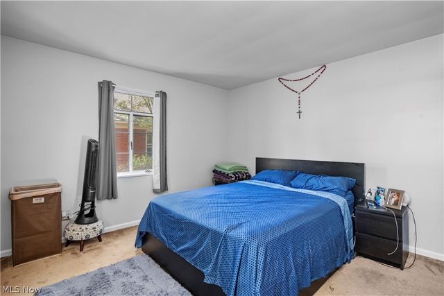 19658 Hilliard Boulevard, Rocky River, OH 44116