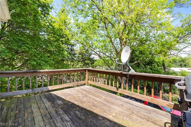 19658 Hilliard Boulevard, Rocky River, OH 44116