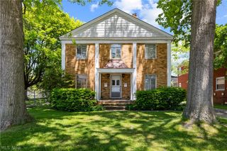 19658 Hilliard Boulevard, Rocky River, OH 44116