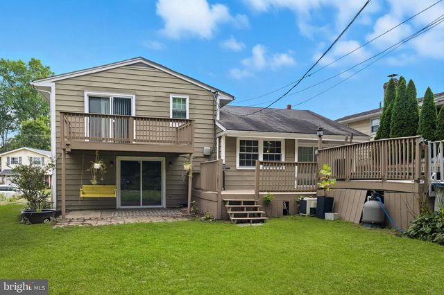 1028 NORVELT DR, Philadelphia, PA 19115