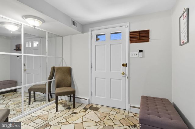 1028 NORVELT DR, Philadelphia, PA 19115