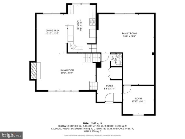 1028 NORVELT DR, Philadelphia, PA 19115