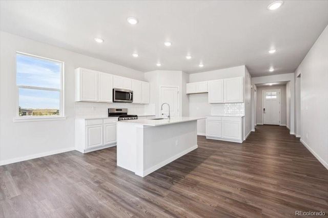 3363 N Irvington Street, Aurora, CO 80019