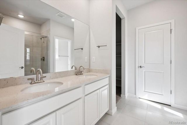 3363 N Irvington Street, Aurora, CO 80019