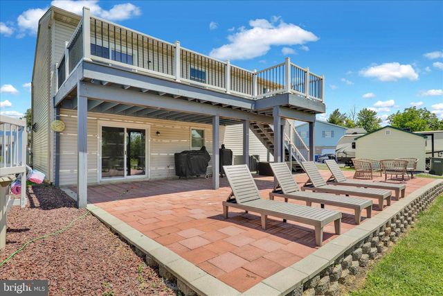 133 WHEATLAND DR, Denver, PA 17517