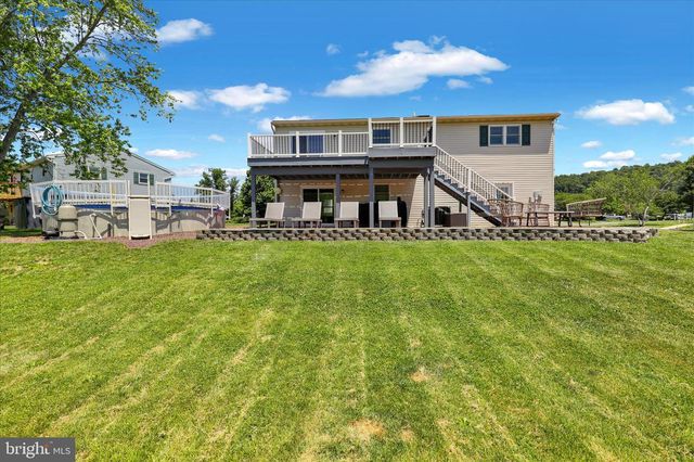 133 WHEATLAND DR, Denver, PA 17517