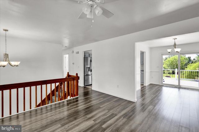 133 WHEATLAND DR, Denver, PA 17517