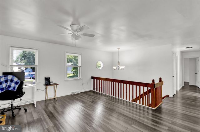 133 WHEATLAND DR, Denver, PA 17517