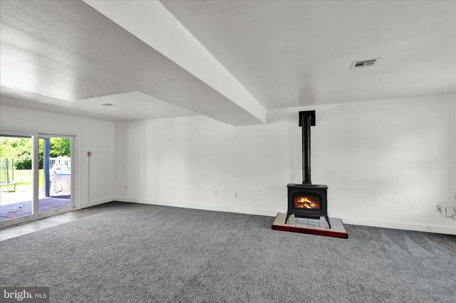 133 WHEATLAND DR, Denver, PA 17517