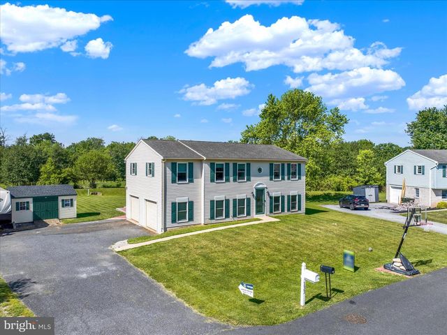133 WHEATLAND DR, Denver, PA 17517