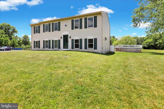 133 WHEATLAND DR, Denver, PA 17517