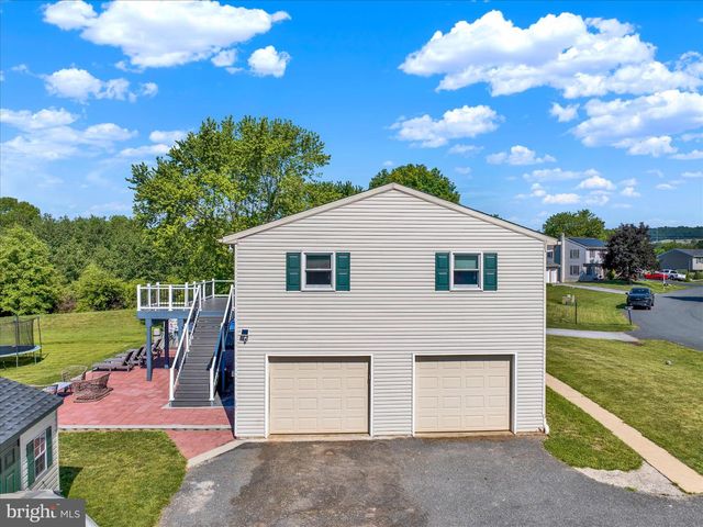 133 WHEATLAND DR, Denver, PA 17517