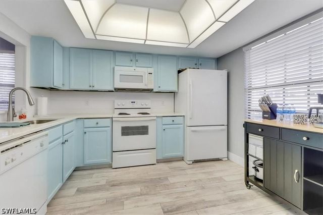 823 Meadowland DR 41-2, Naples, FL 34108