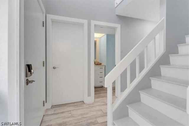 823 Meadowland DR 41-2, Naples, FL 34108