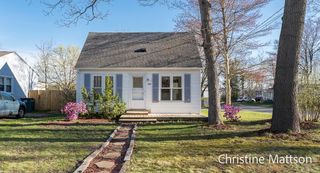 1889 Manor Drive, Norton Shores City, MI 49441