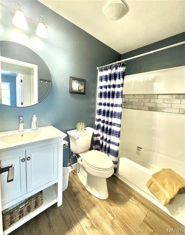 1442 Shelby Point Drive, O'fallon, MO 63366