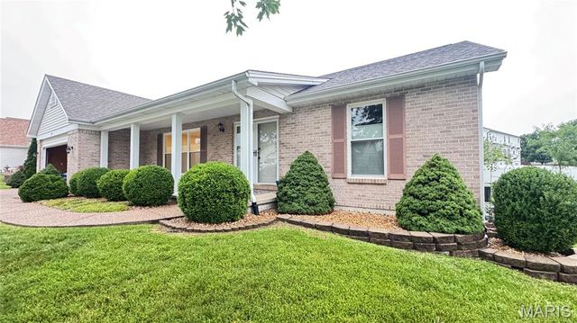 1442 Shelby Point Drive, O'fallon, MO 63366