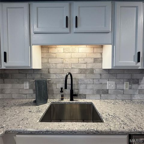 1442 Shelby Point Drive, O'fallon, MO 63366