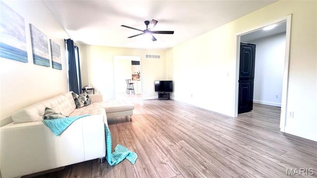 1442 Shelby Point Drive, O'fallon, MO 63366