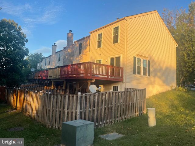 6114 JENLAR DR, Centreville, VA 20121