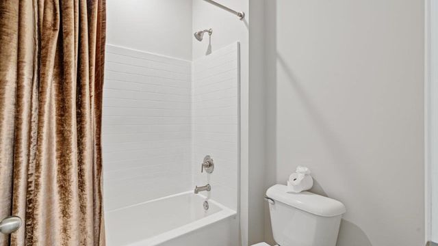 100 Laney Lane, Dothan, AL 36305