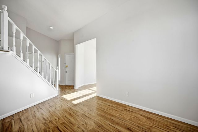 7526 W 111th Street, Bloomington, MN 55438